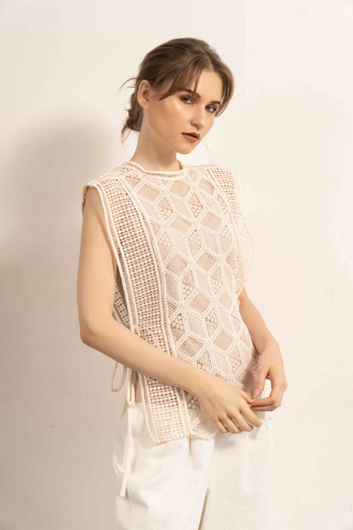 Sarah - Image 2