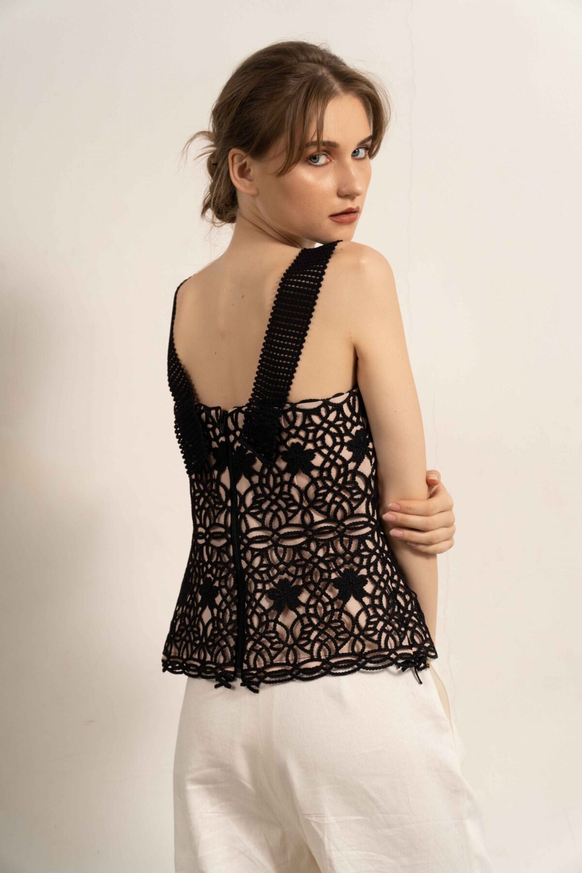 Eloise - Image 2
