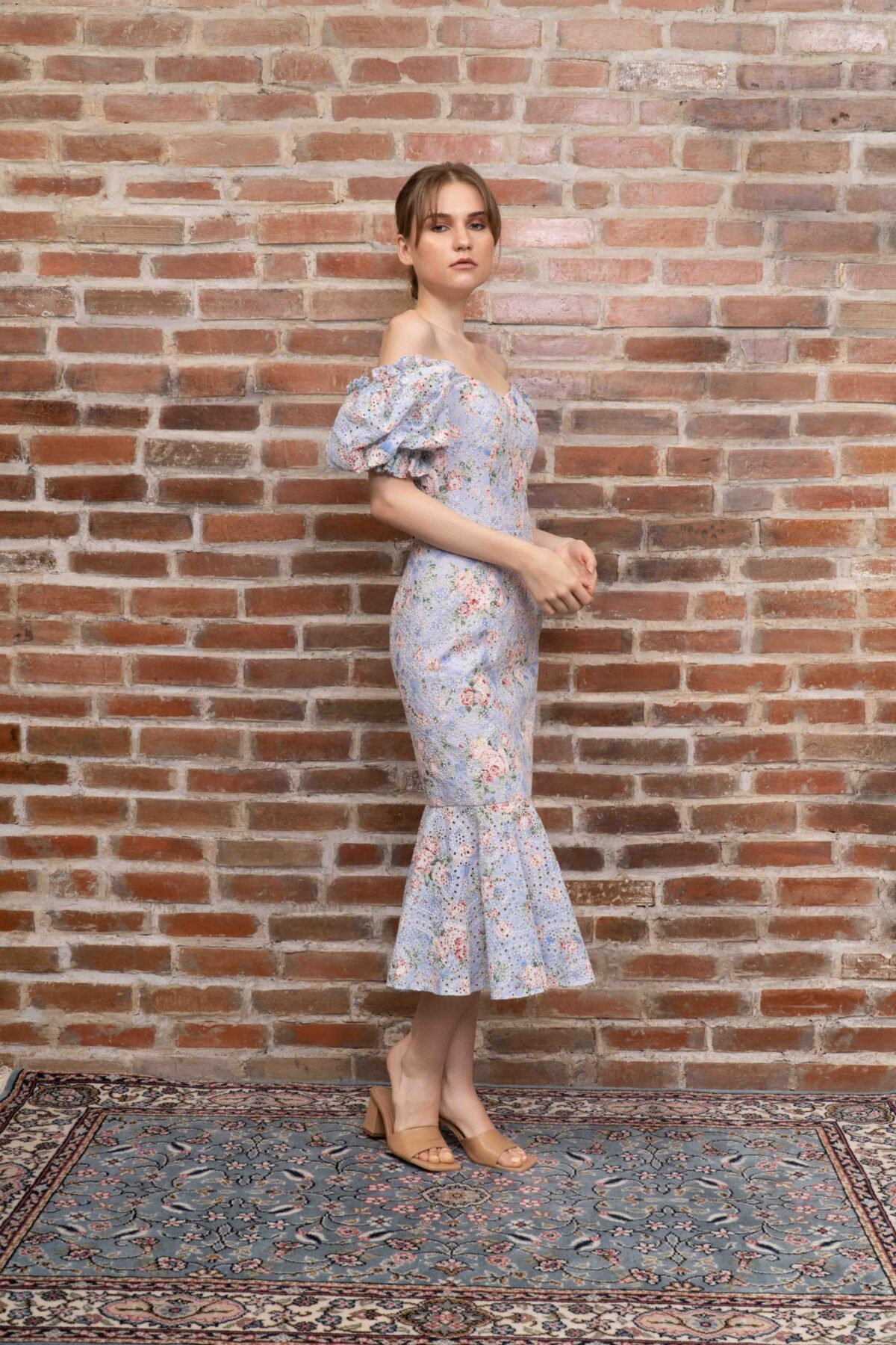Latina - Image 4