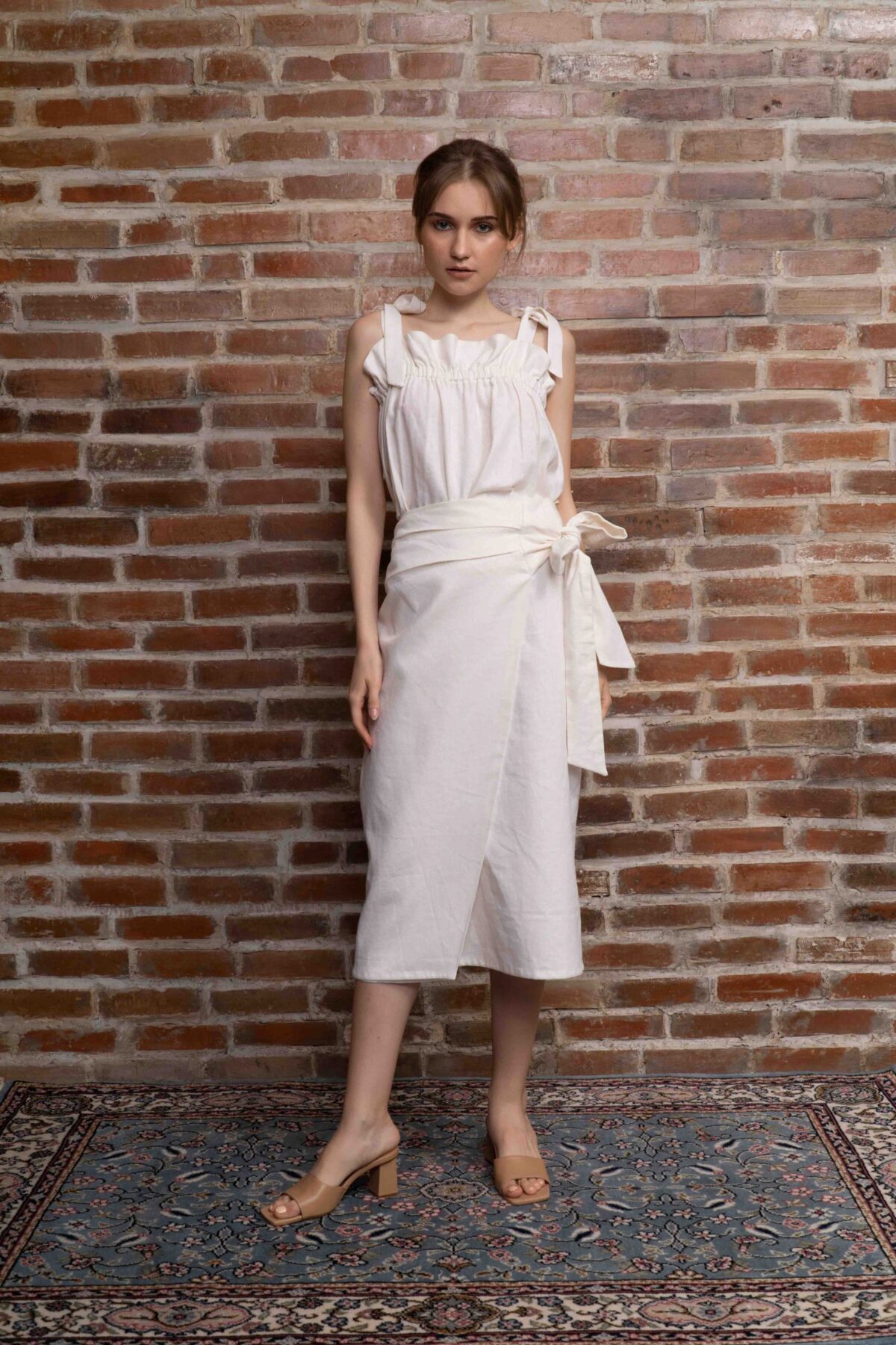 Andria in White - Image 4