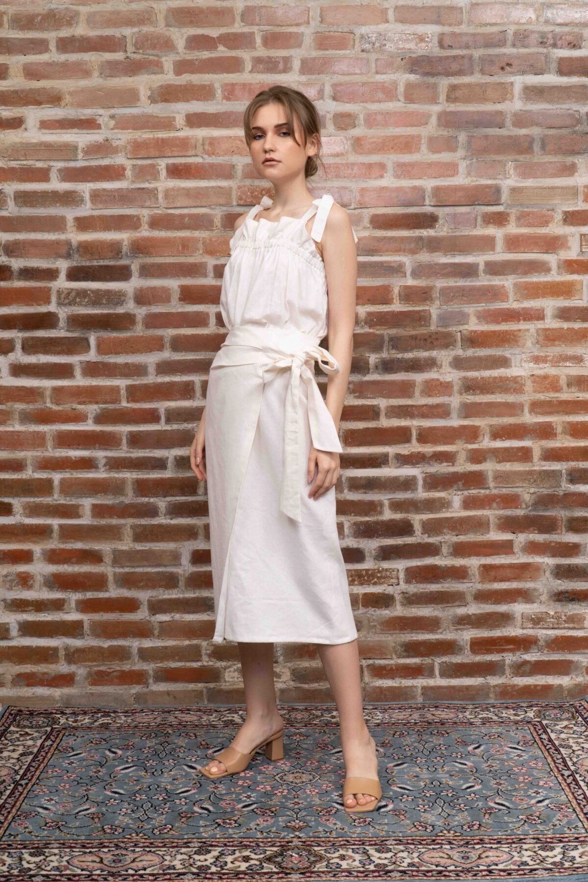 Andria in White - Image 2
