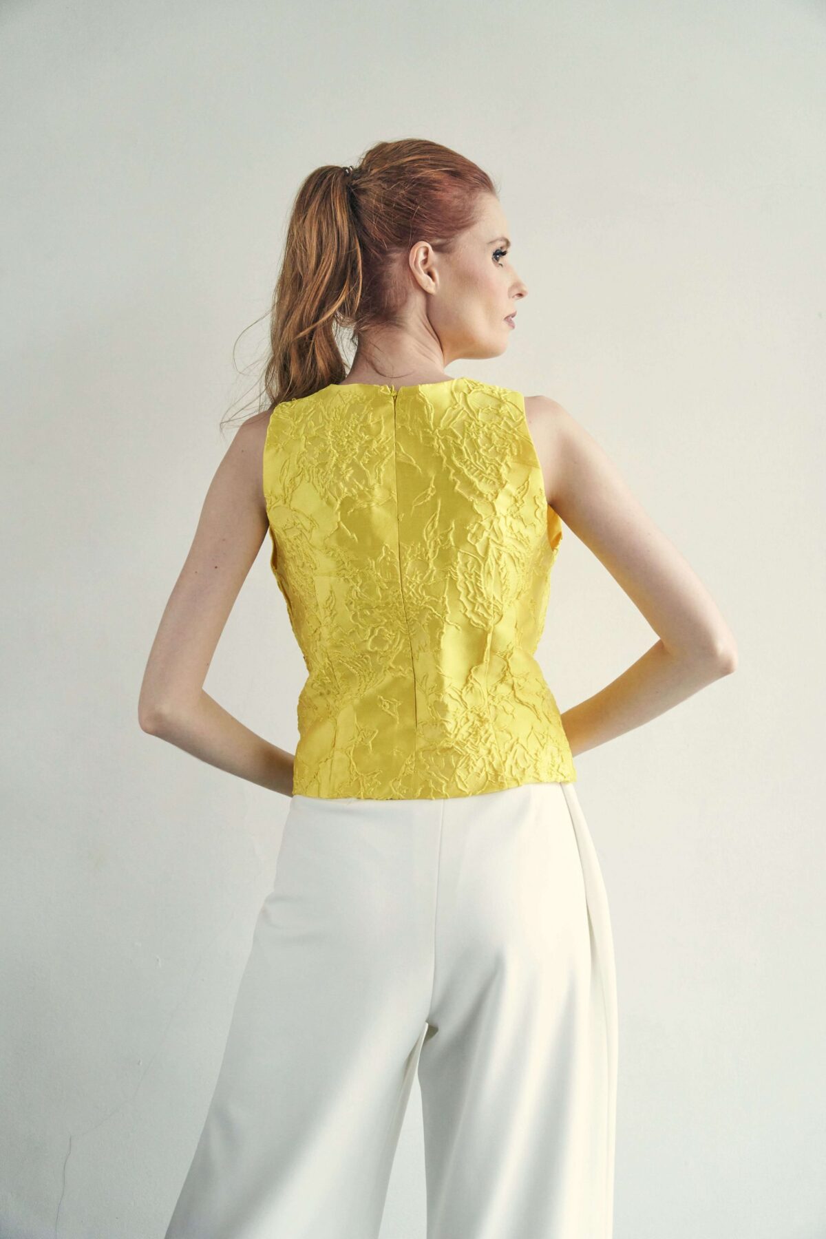 Campbell in Yellow - Image 2