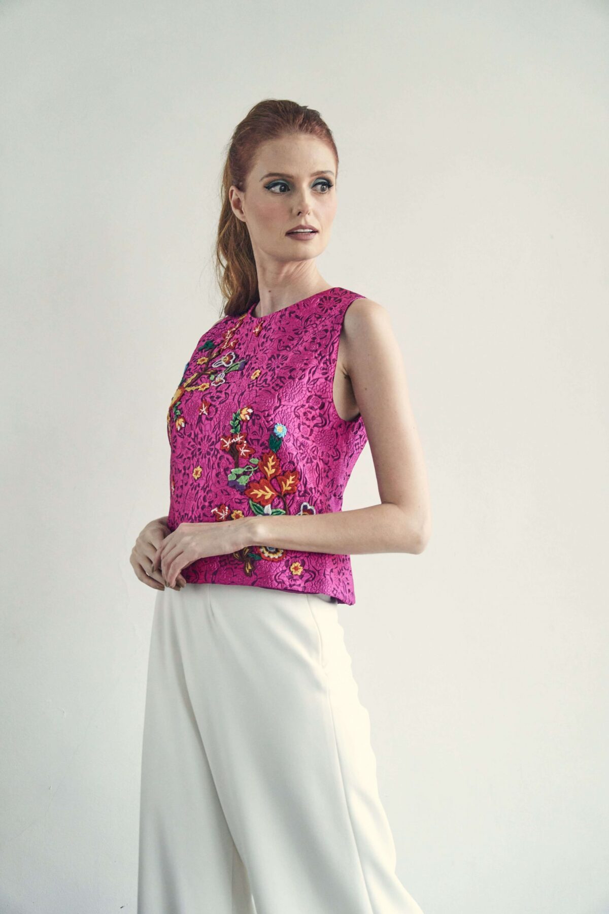Campbell in Fuchsia - Image 5