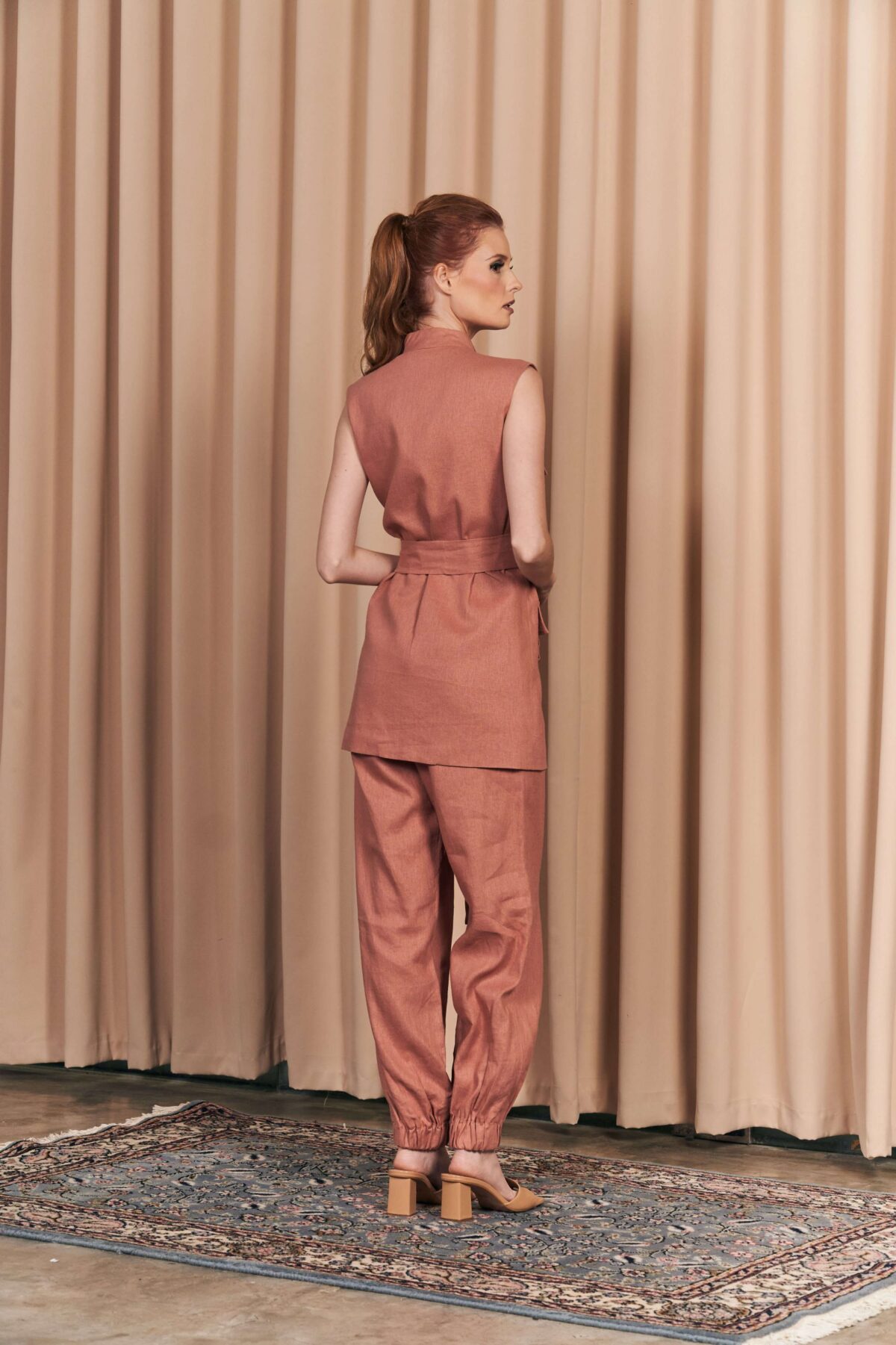 Alessio in Rosewood - Image 2