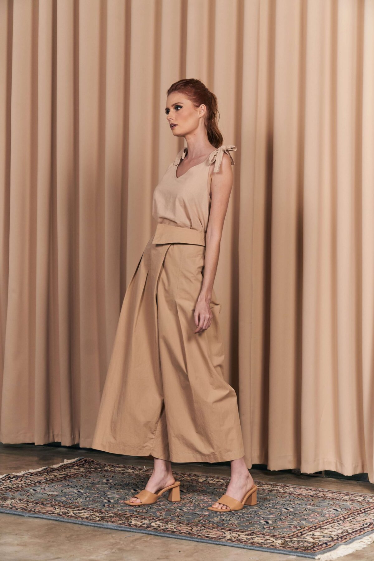 Alejandro in Tan - Image 4