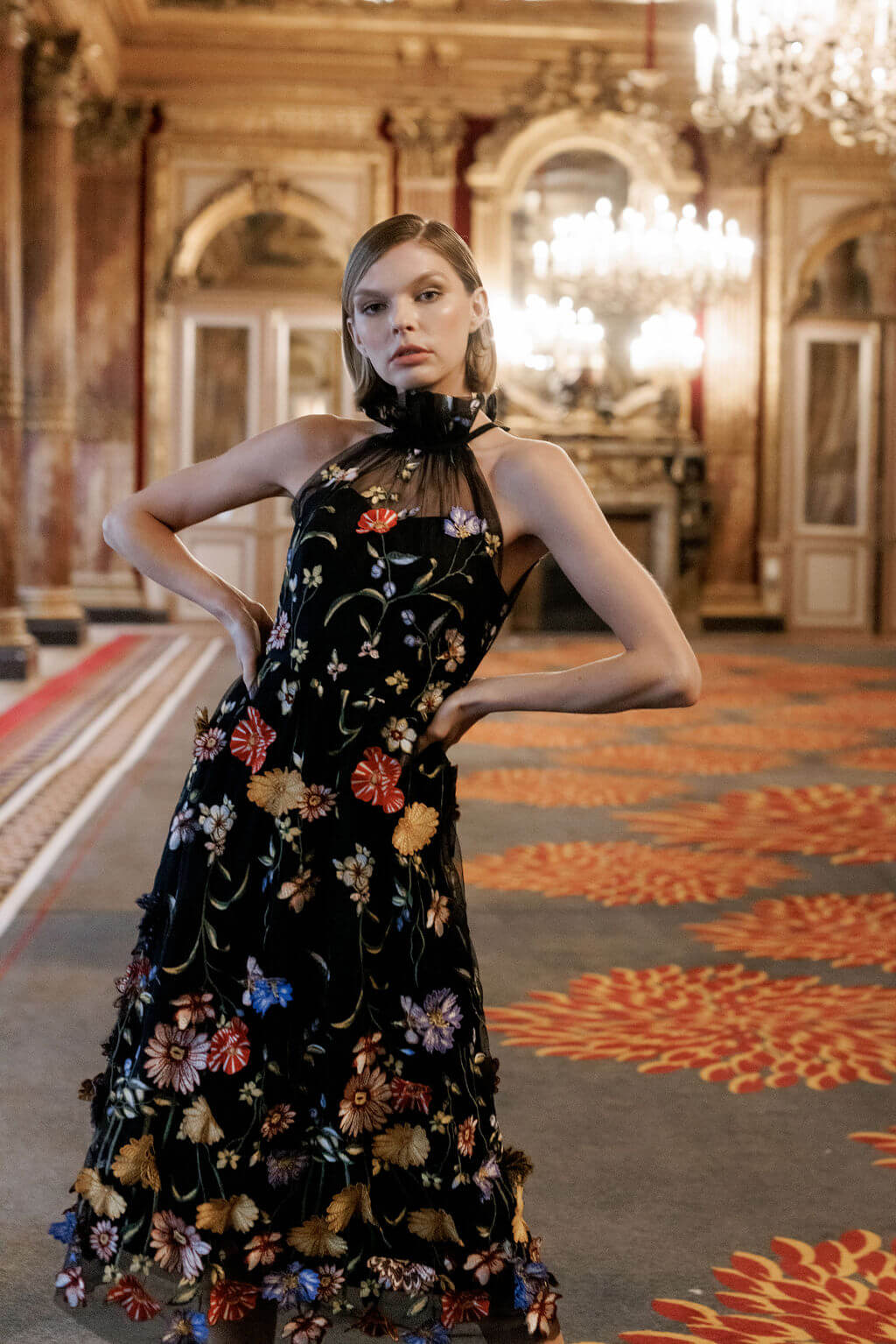 Veronika in Black