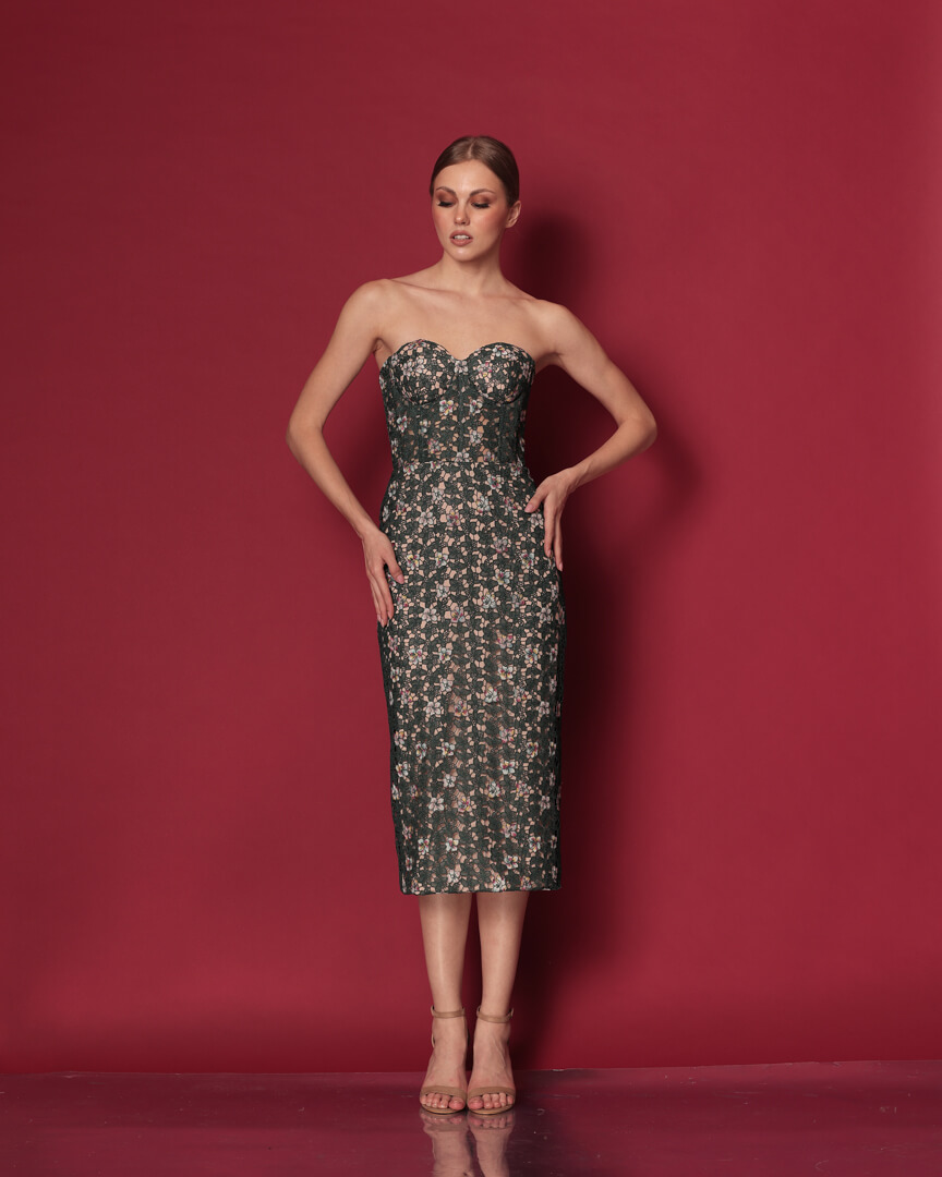 070A8479 Daniel in Moss Green - Image 1