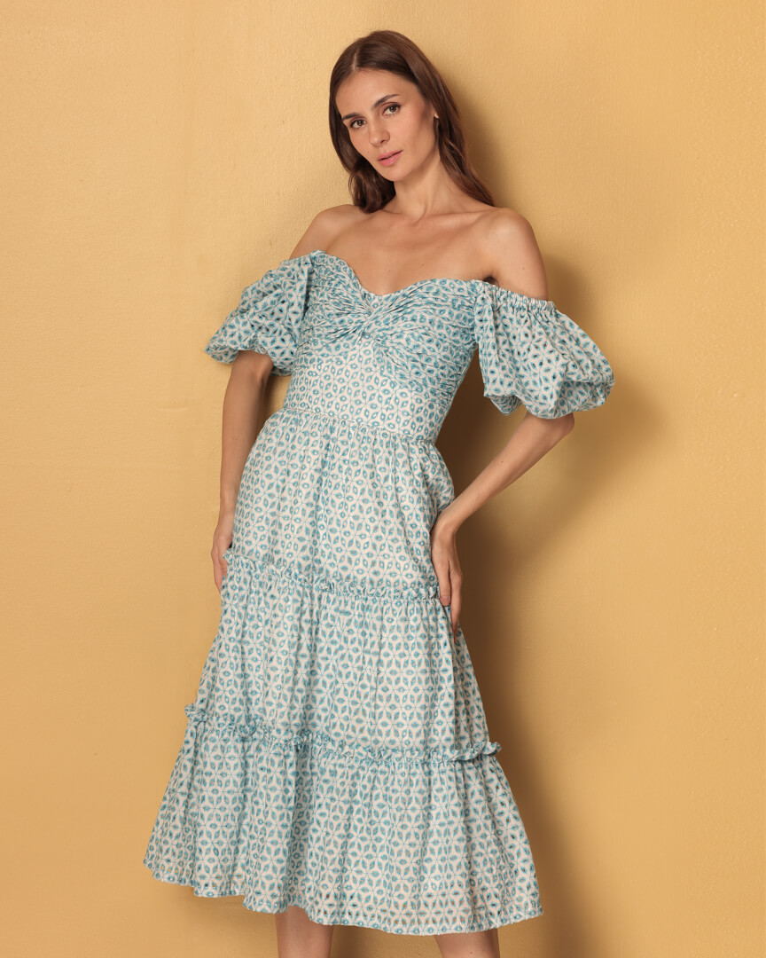 Aracaju in Turquoise and White