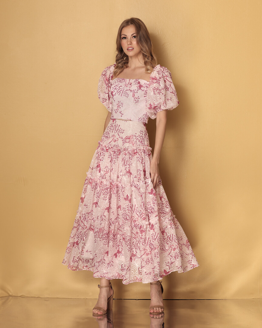 Helena in Pink and White