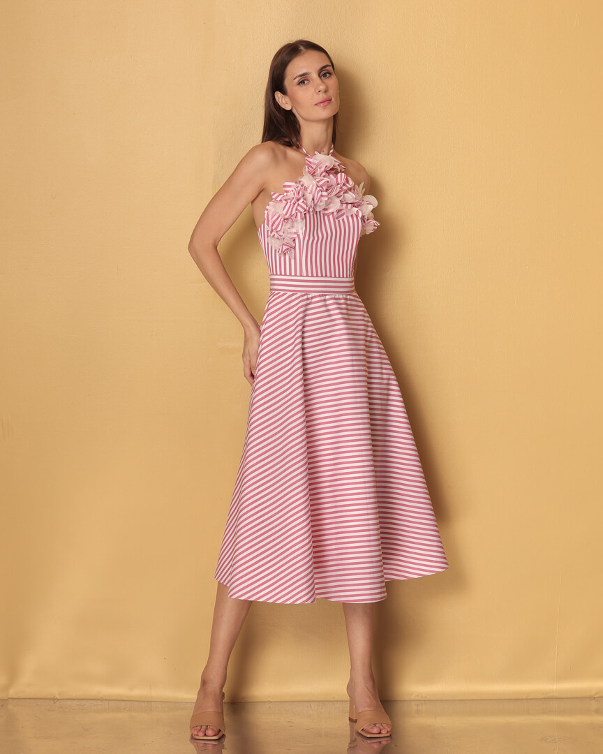 Davi in Pink