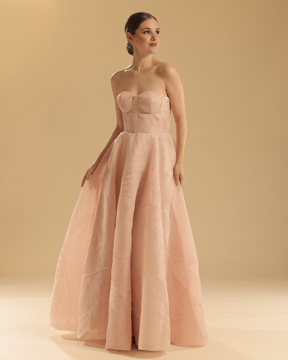 Mindy in Blush