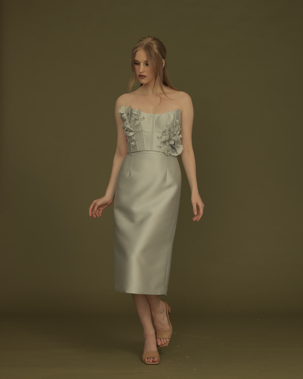 Roman Top in Silver