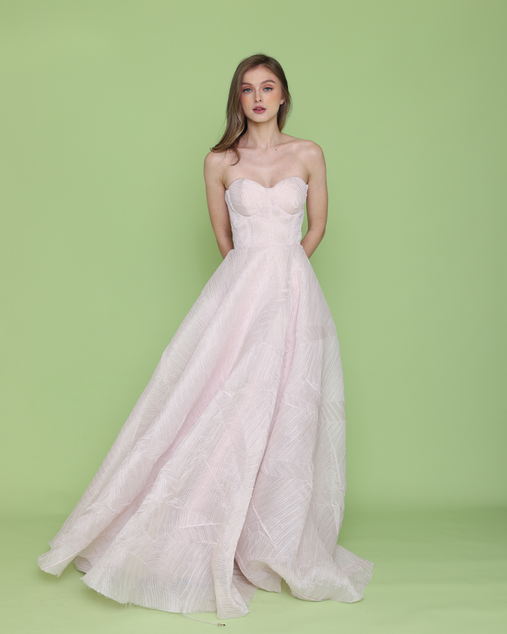 Mindy in Baby Pink