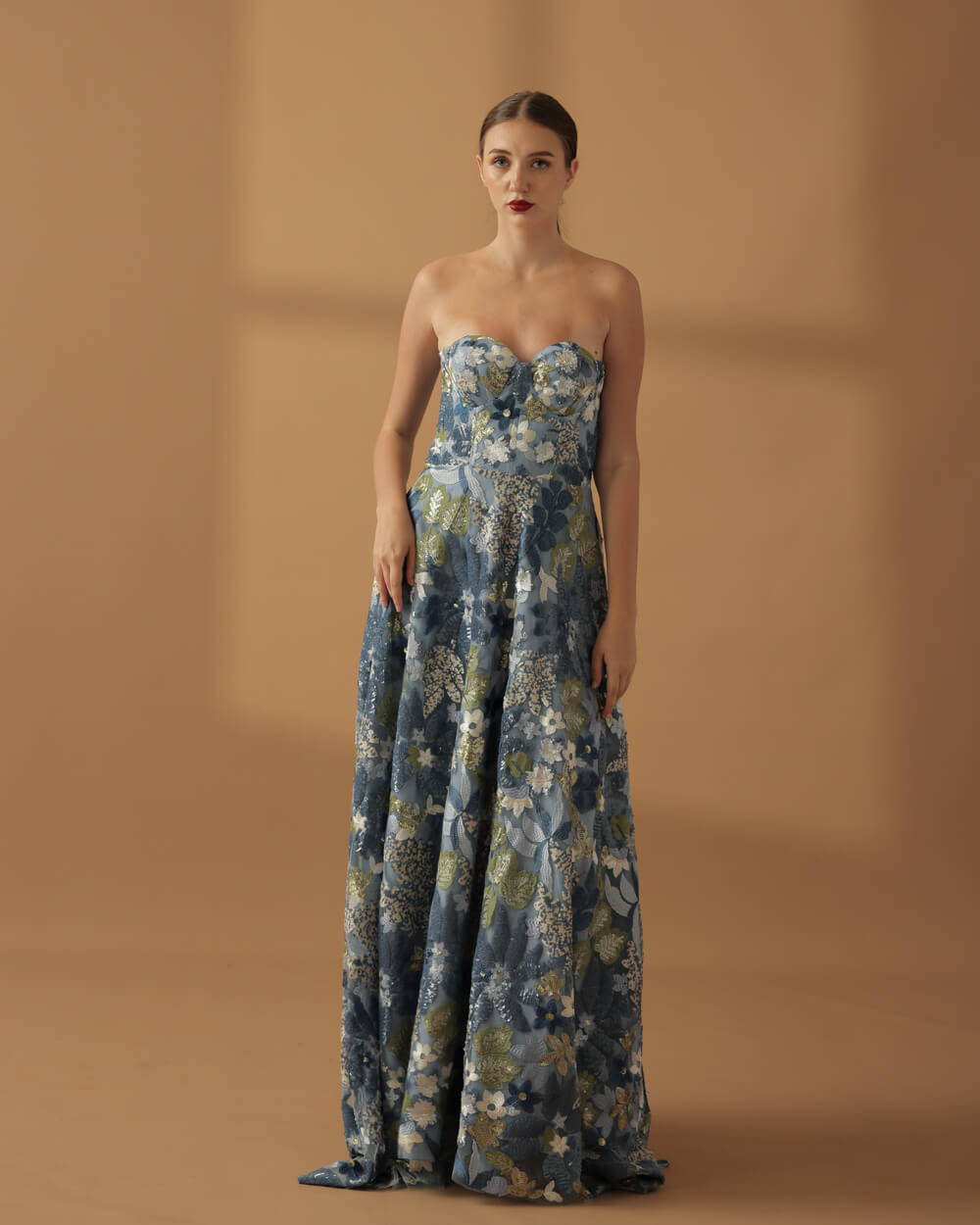 Elia in Blue