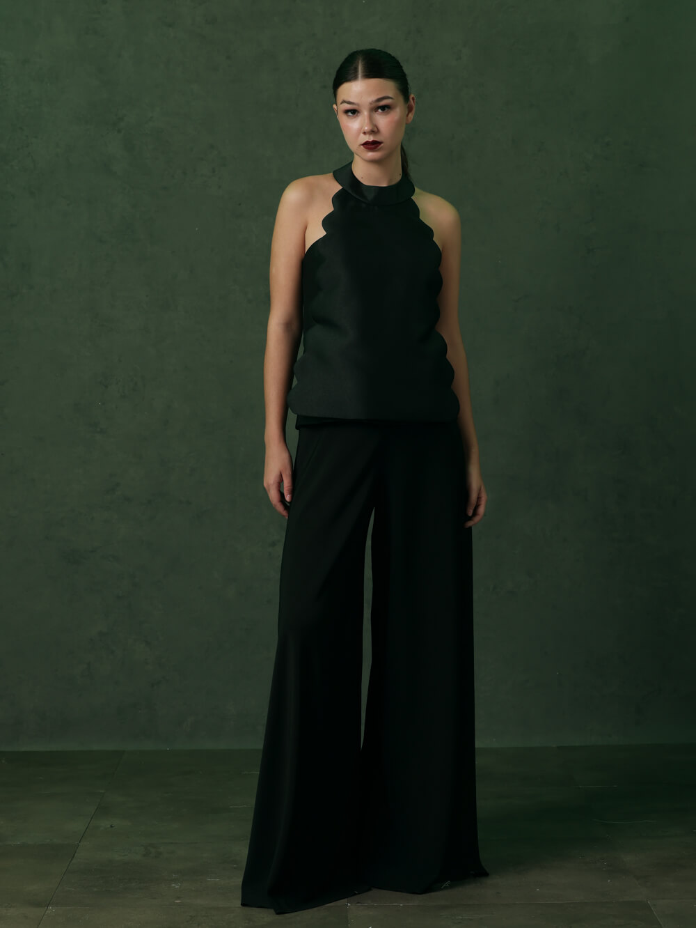 Shun in Black